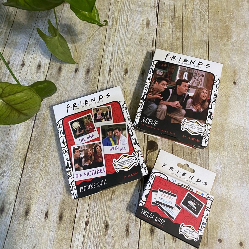 F•R•I•E•N•D•S Ultimate Fan Games Gift Set